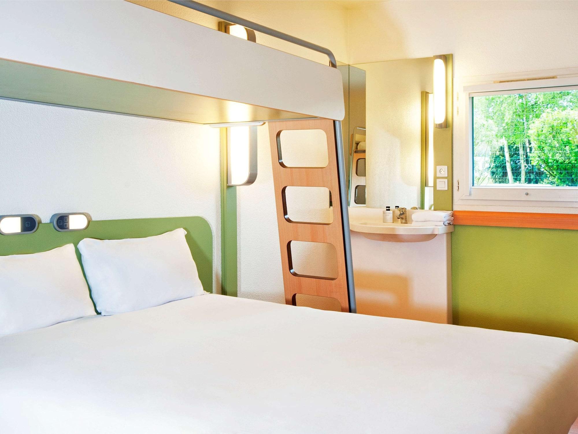 Ibis Budget Бержерак Екстериор снимка