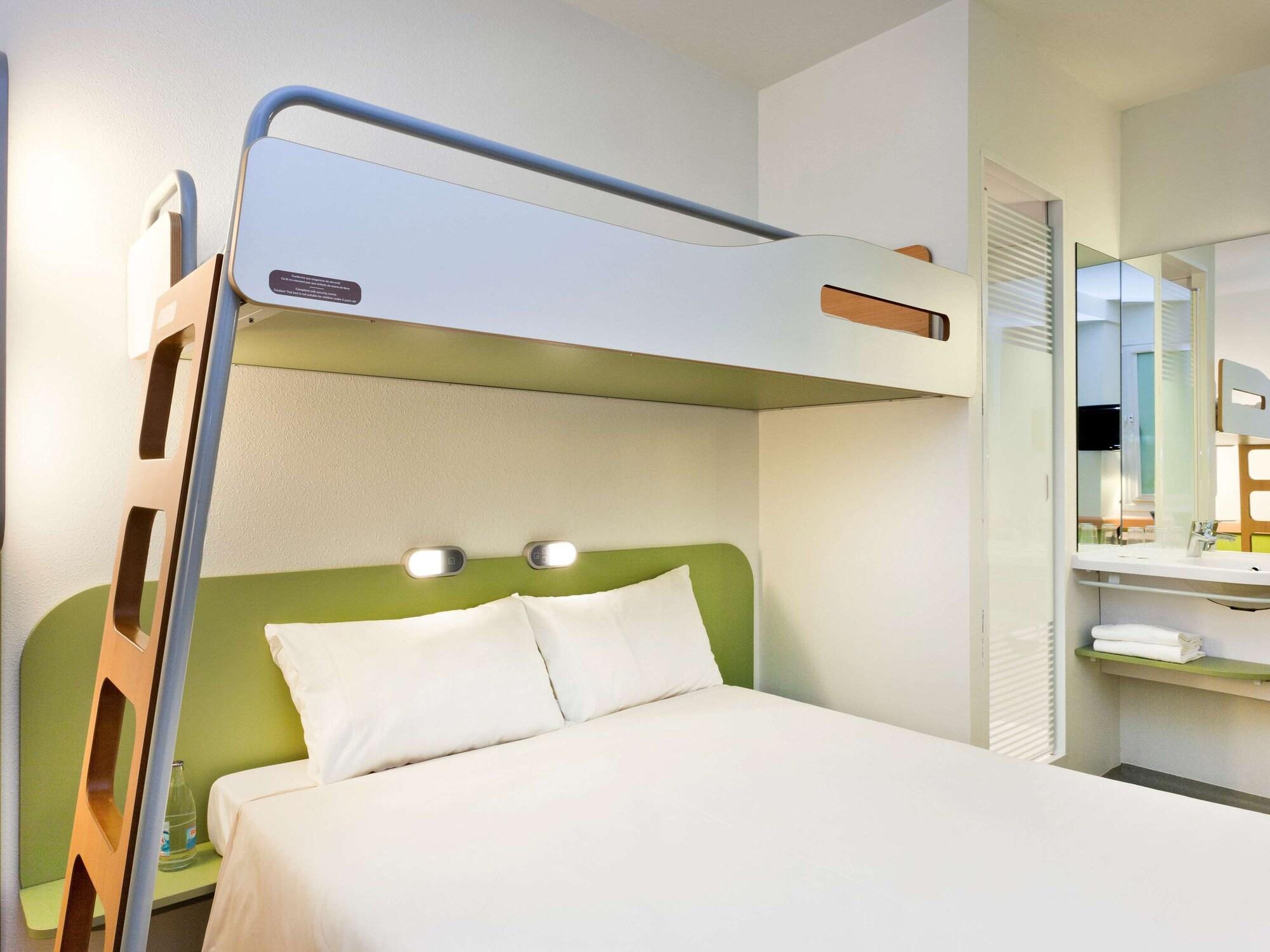 Ibis Budget Бержерак Екстериор снимка
