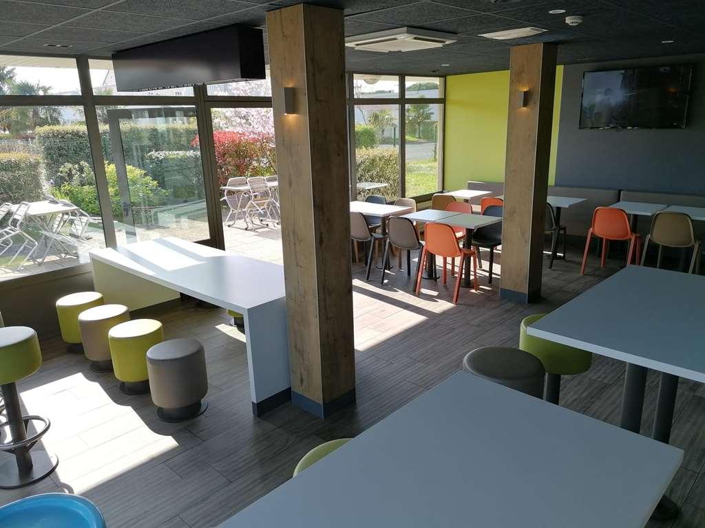 Ibis Budget Бержерак Екстериор снимка